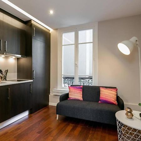 Modernized Studio - Meters From The Invalides Gardens Lejlighed Paris Eksteriør billede