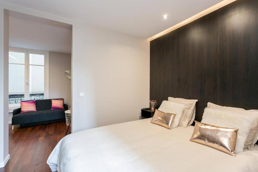 Modernized Studio - Meters From The Invalides Gardens Lejlighed Paris Eksteriør billede