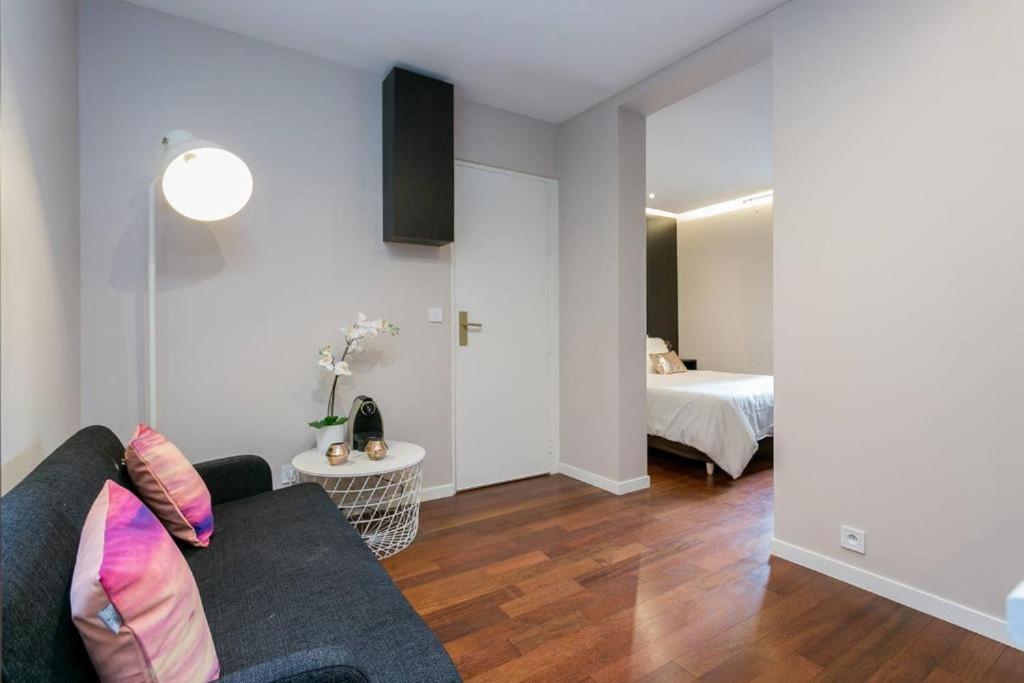 Modernized Studio - Meters From The Invalides Gardens Lejlighed Paris Eksteriør billede